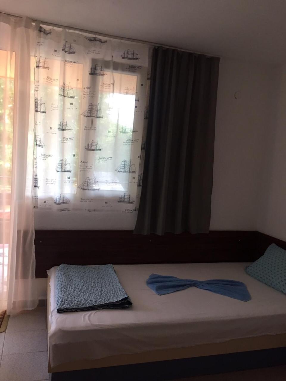 Family Hotel Julian クラネヴォ エクステリア 写真